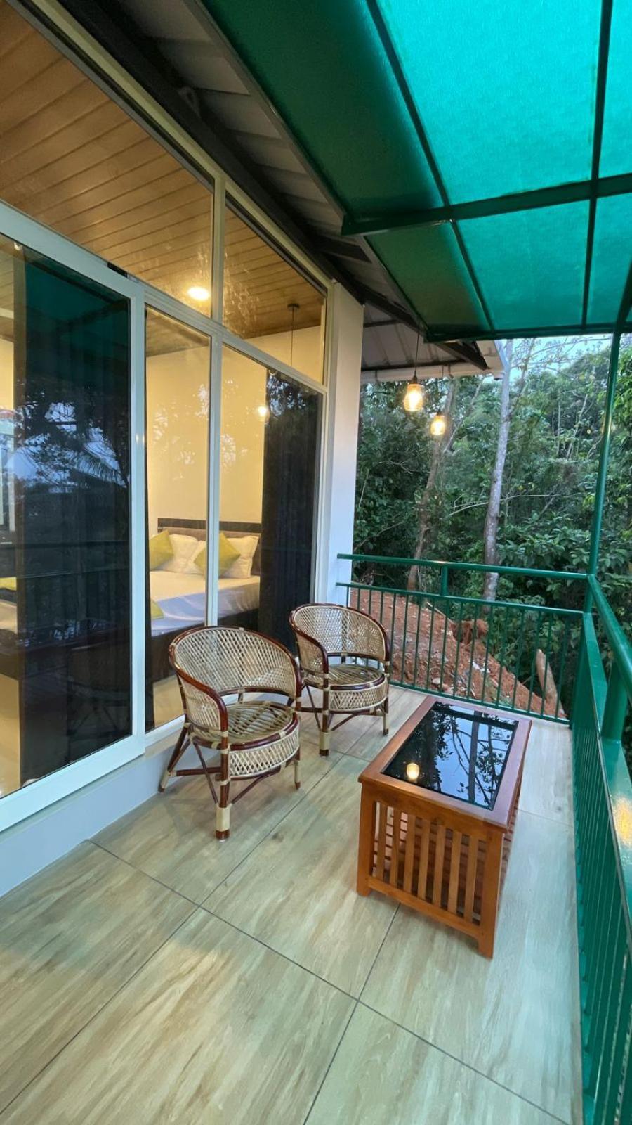 Idukki Dam View Resort Екстериор снимка