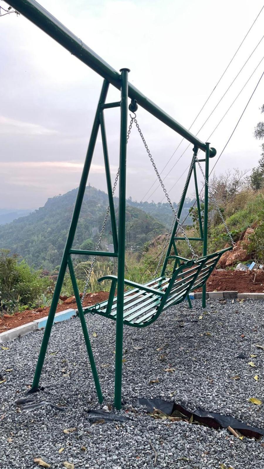 Idukki Dam View Resort Екстериор снимка