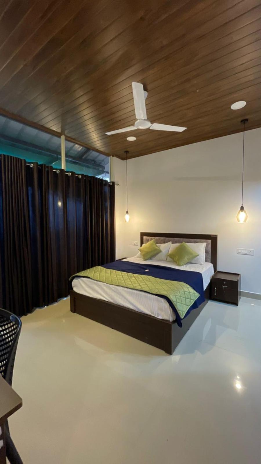 Idukki Dam View Resort Екстериор снимка