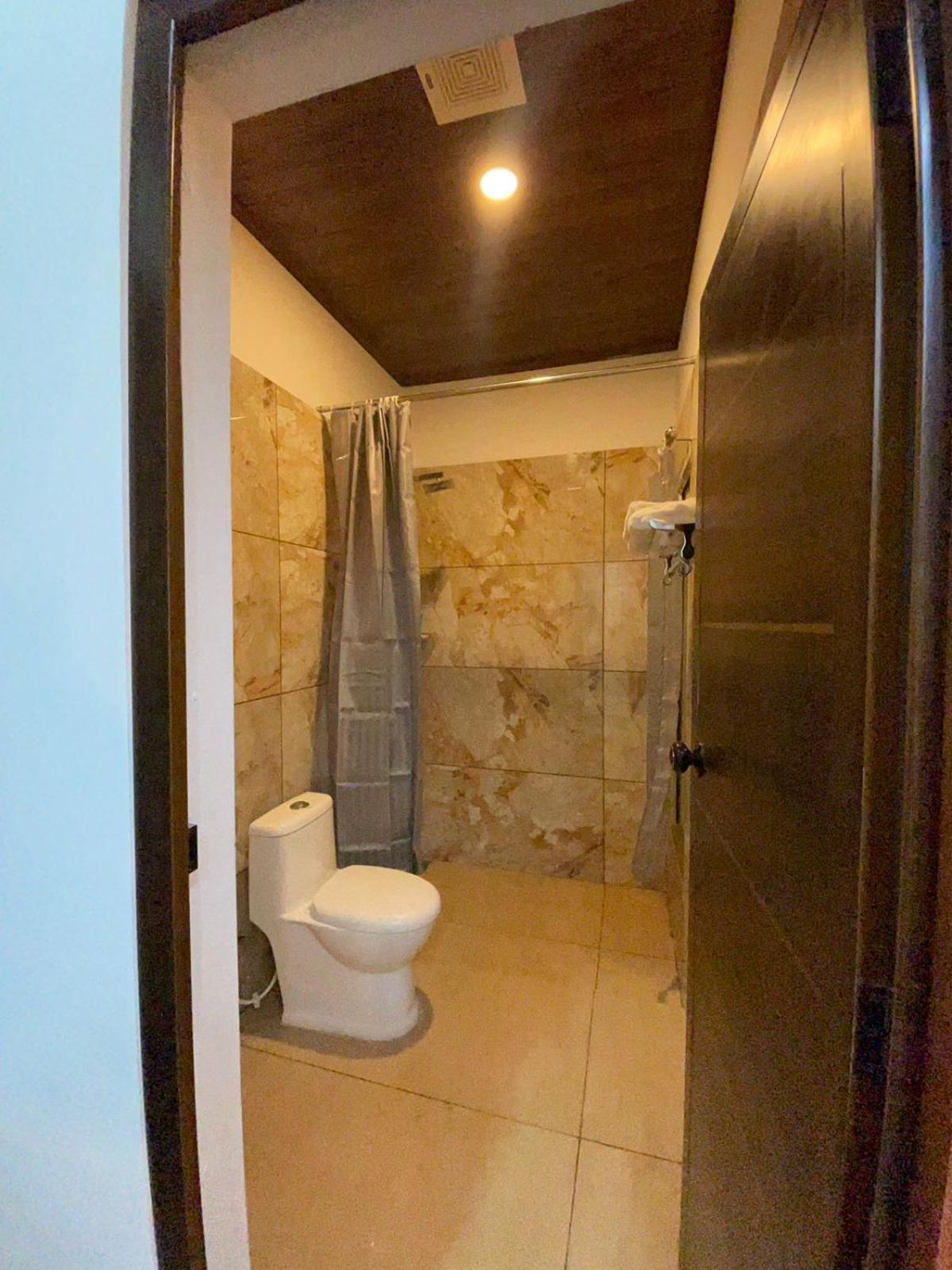 Idukki Dam View Resort Екстериор снимка
